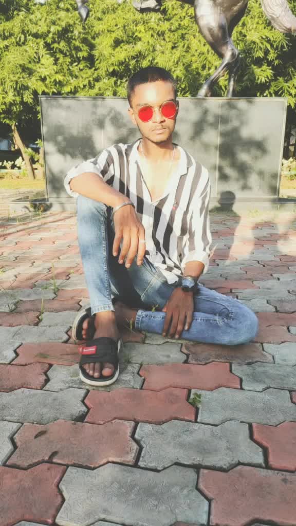 @D H I R A J