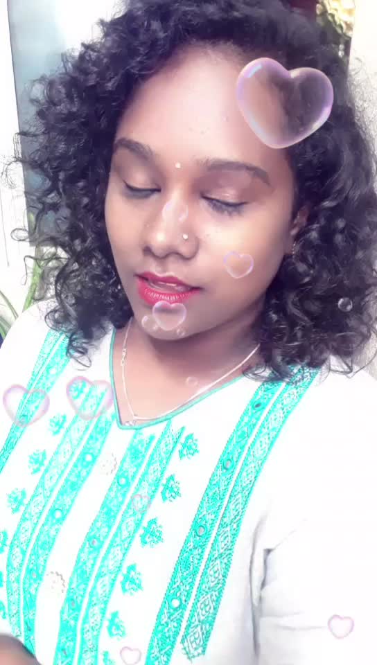 @indhum94