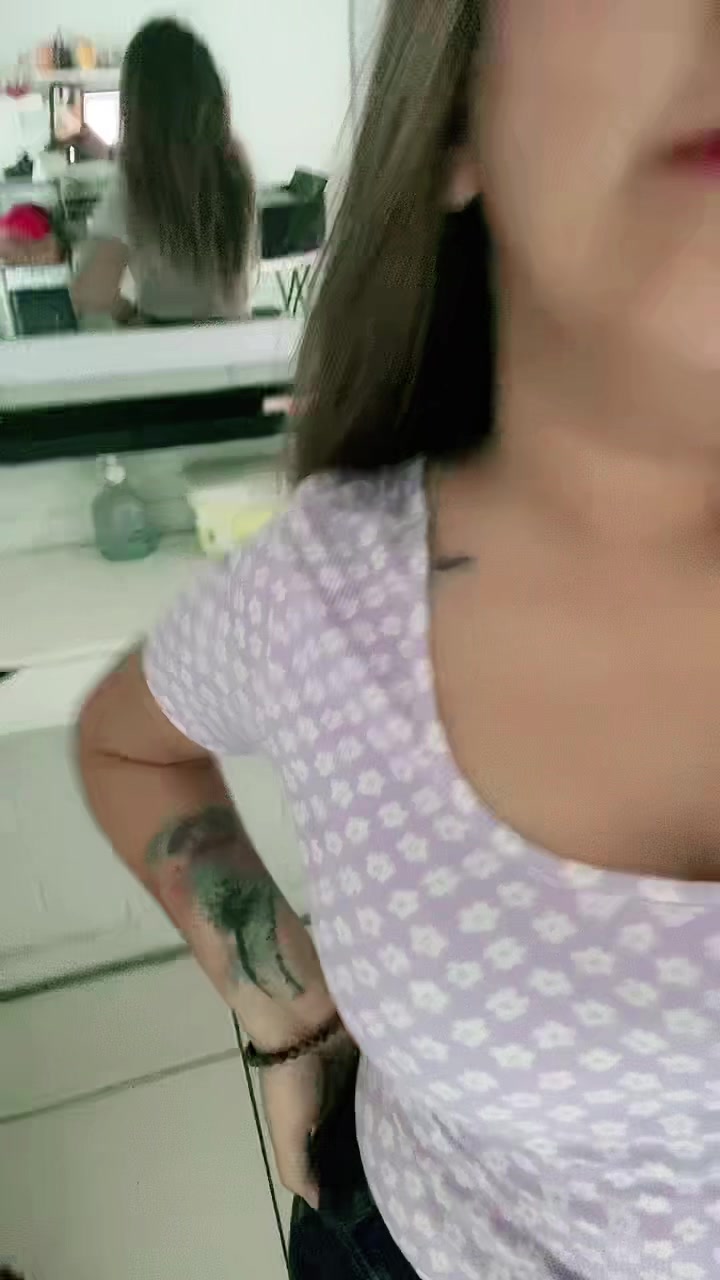 @EsCanet