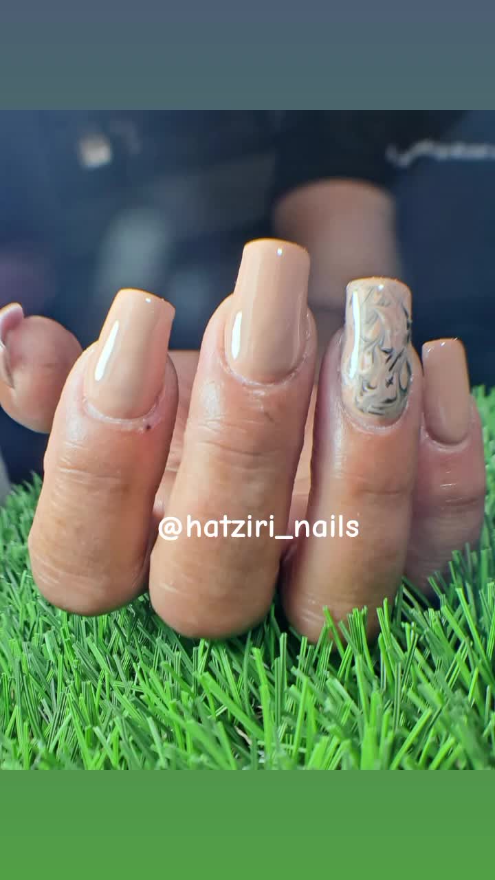 @hatziri_nails