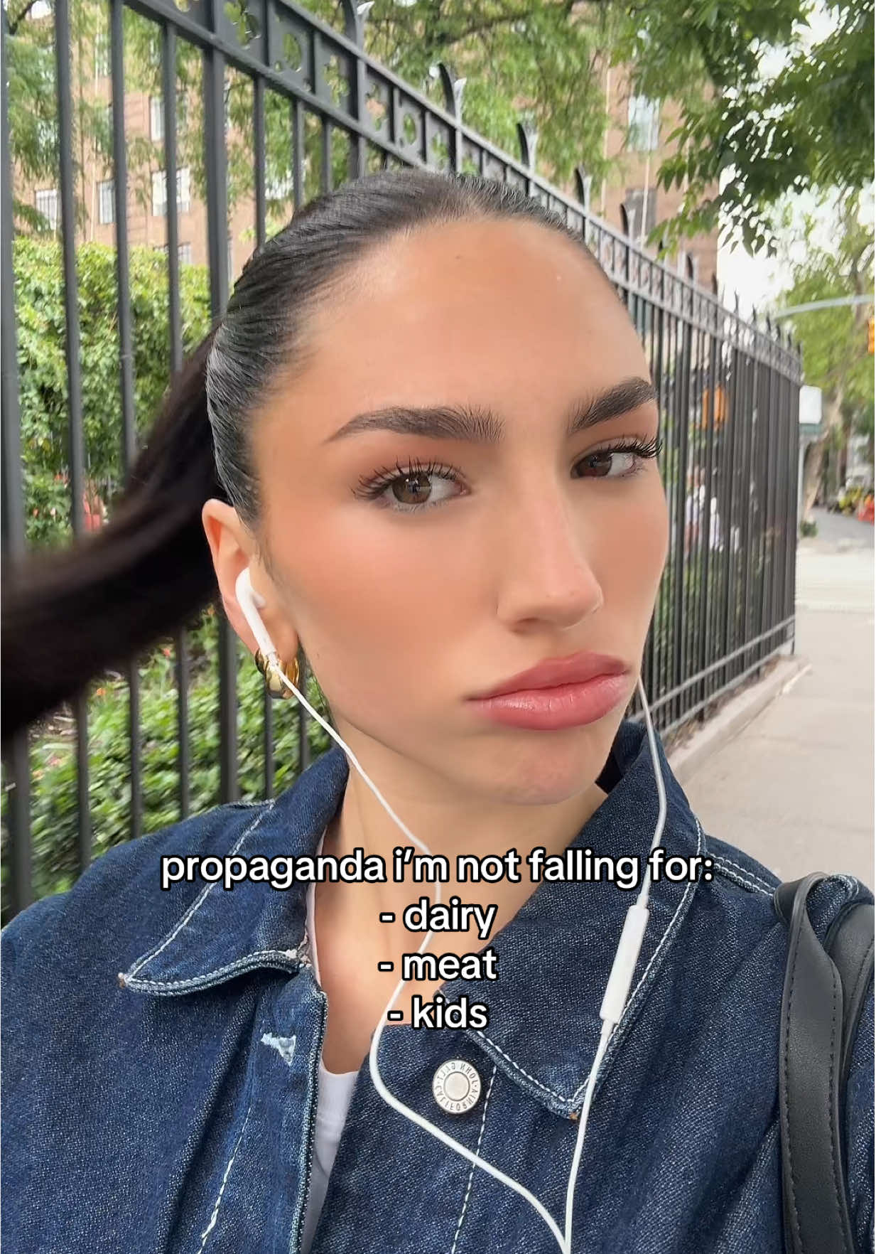 @jadealexislaz