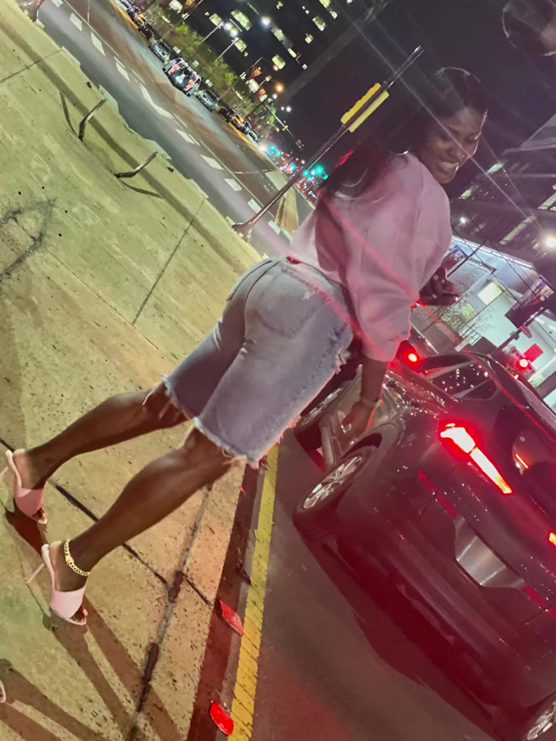 @NiqueIsUpForDaChallenge
