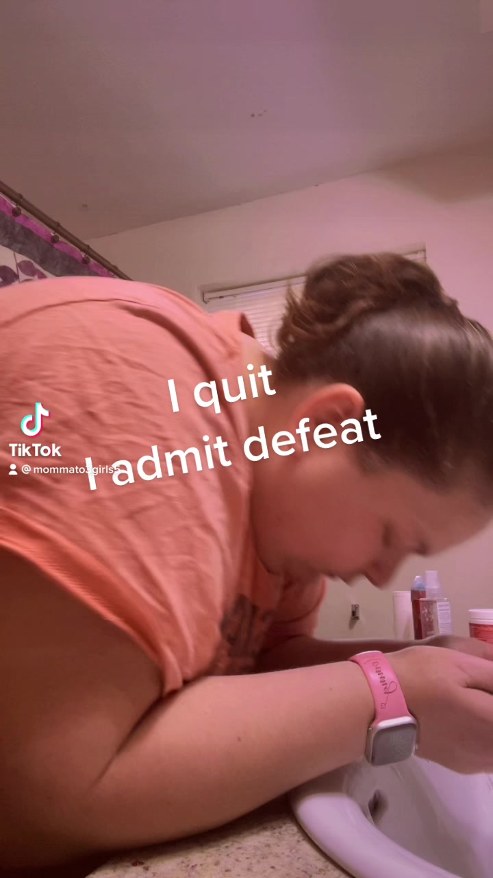 @Jess||medical mom🎗️