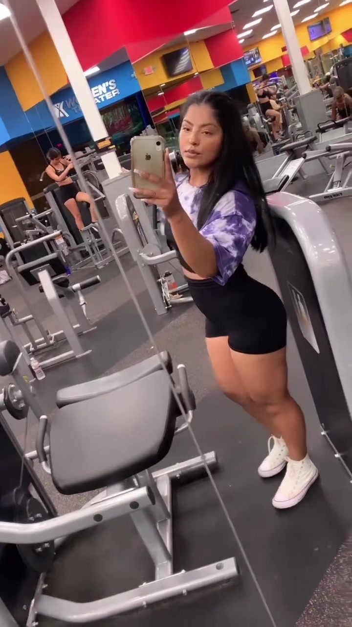 @Melina 🌸
