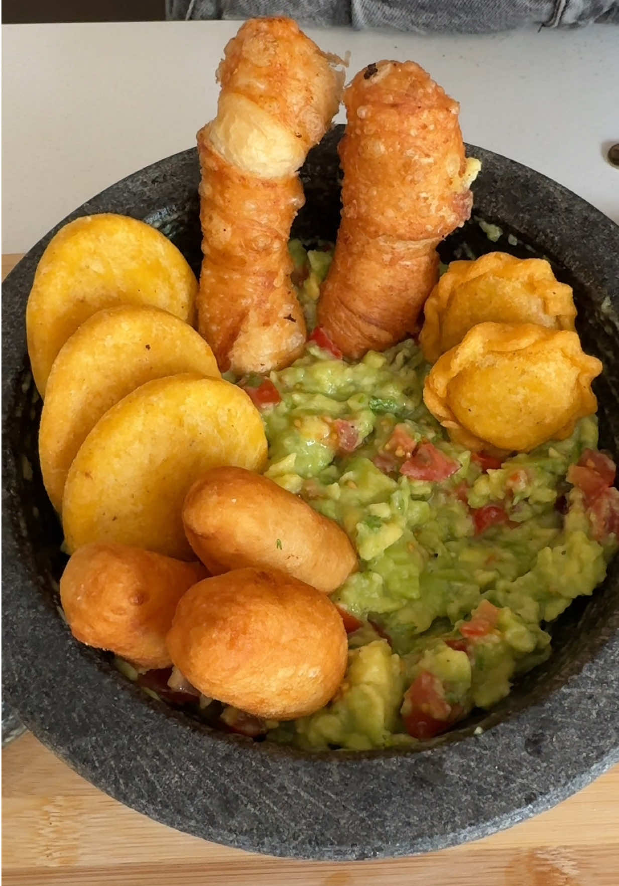 @LolaCarolaFood