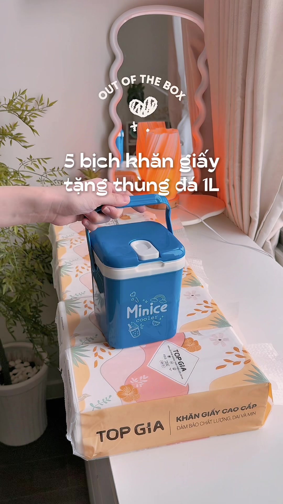 @Lou mở hộp