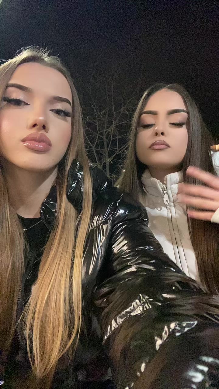 @E'