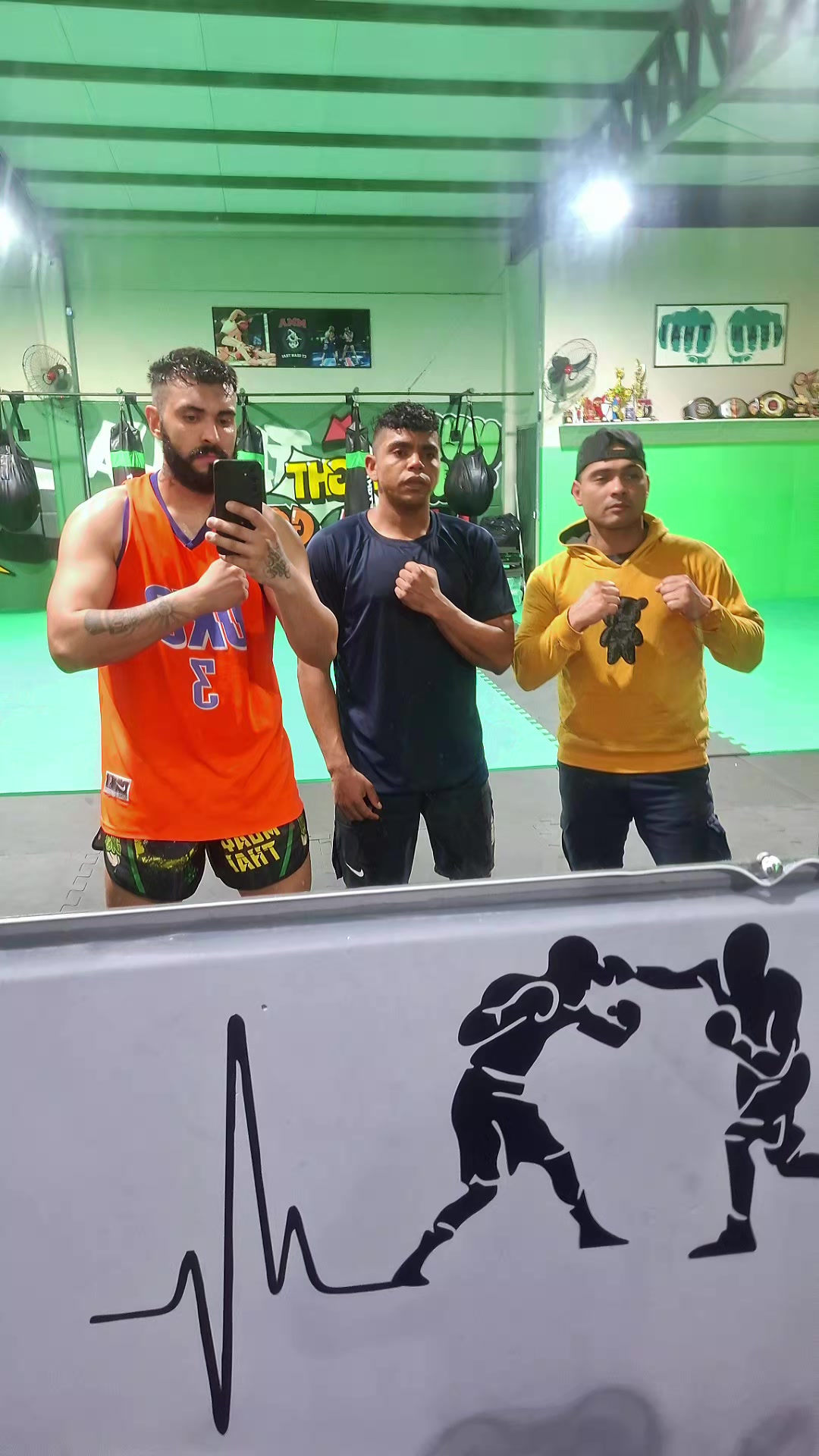 @Alee o brabo🥊