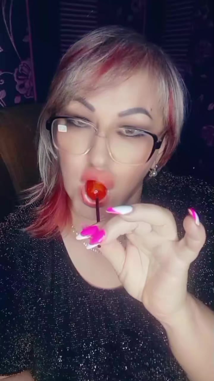 @꧁༺ 𝓞𝓵𝓰𝓪 ༻꧂