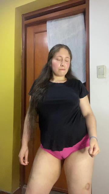 @camilareyeslara