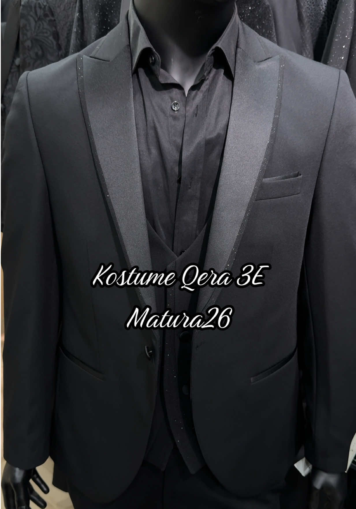 @Kostume Qera 3E