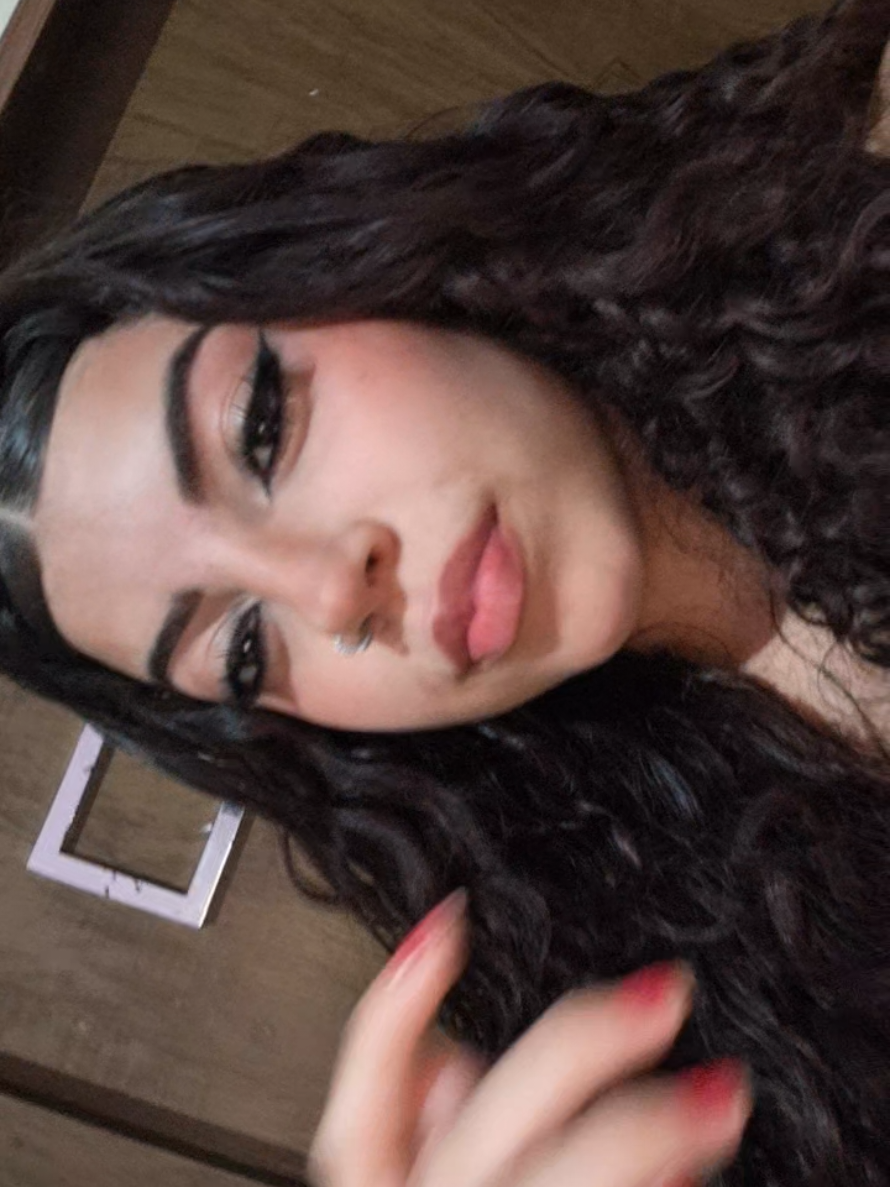 @✰𝐋𝐚𝐧𝐚'𝐬 𝐯𝐞𝐫𝐬𝐢𝐨𝐧✰