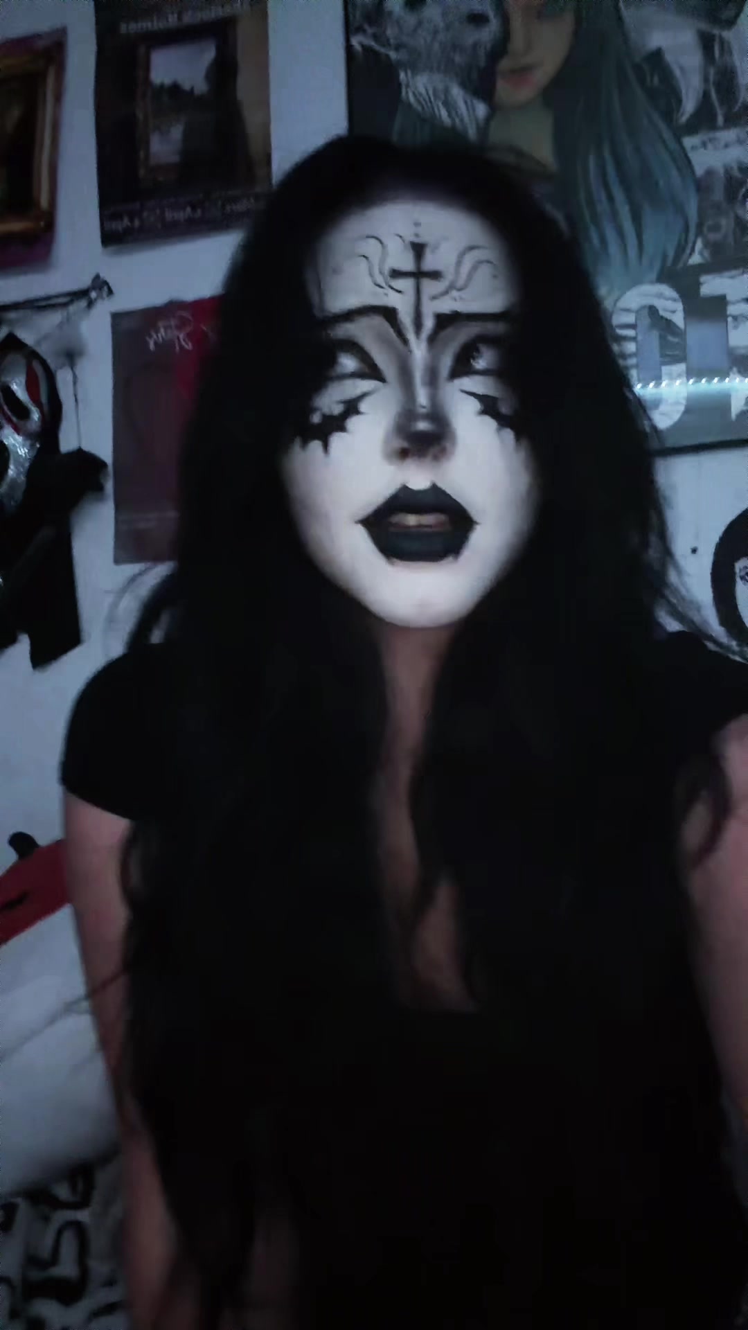 @[⛓️🕸️emily🕸️⛓️]