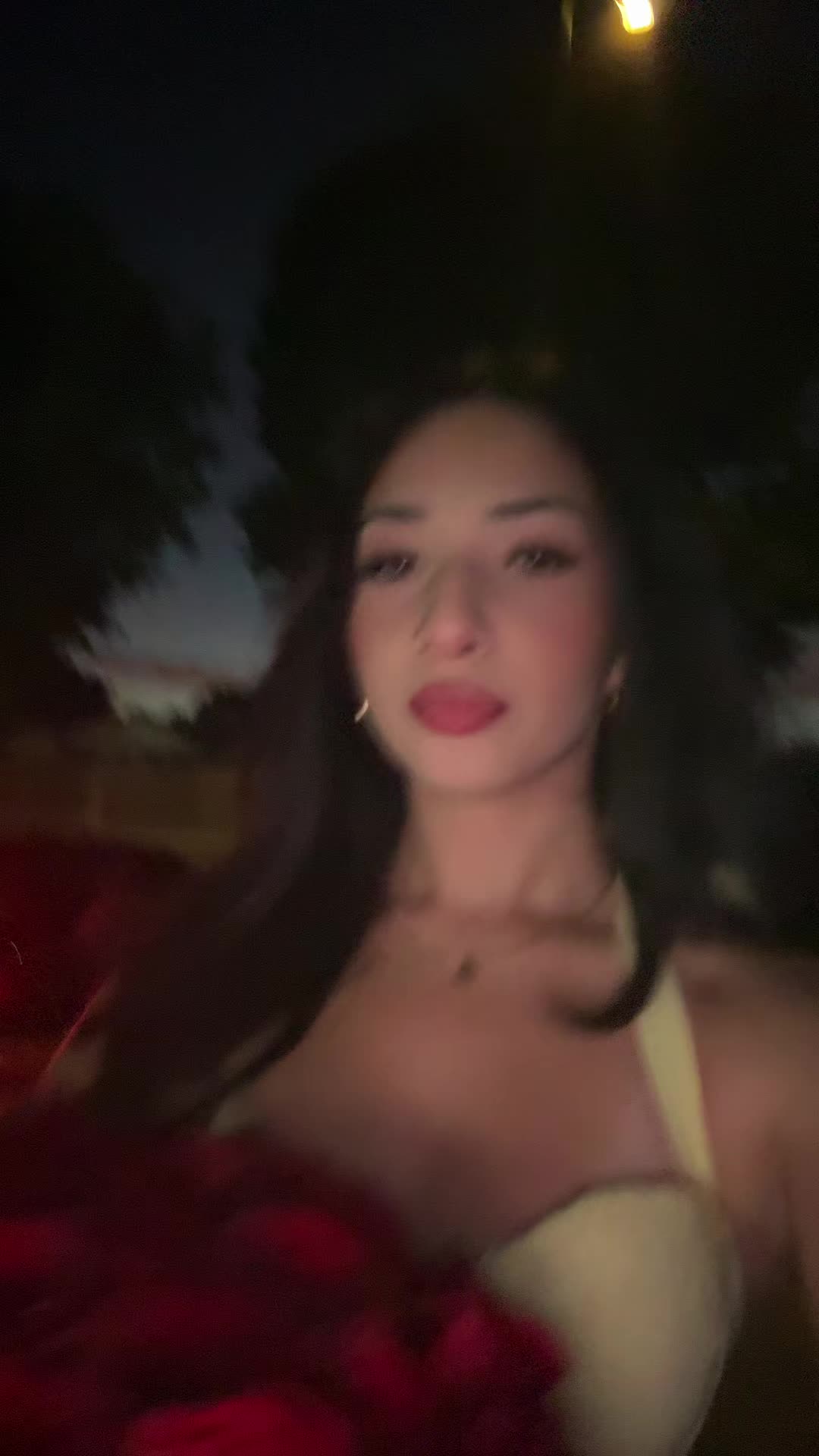 @💋
