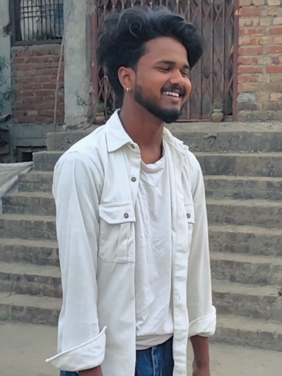 @ROYAL -चमार जी 👑