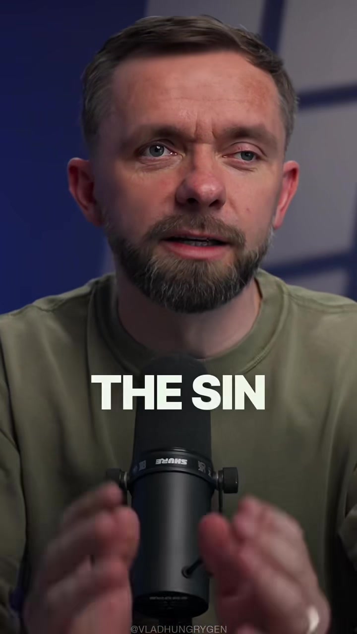 @EricaM