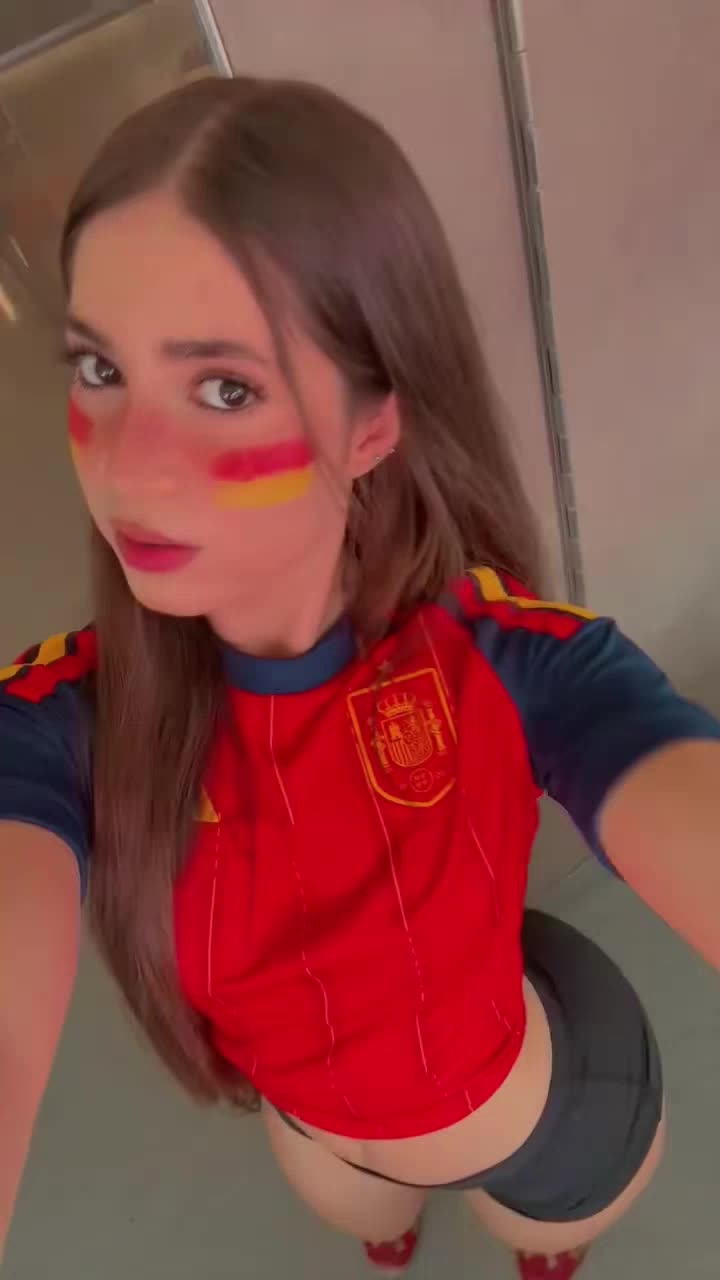 @Valentina ๐๐ฉ๐