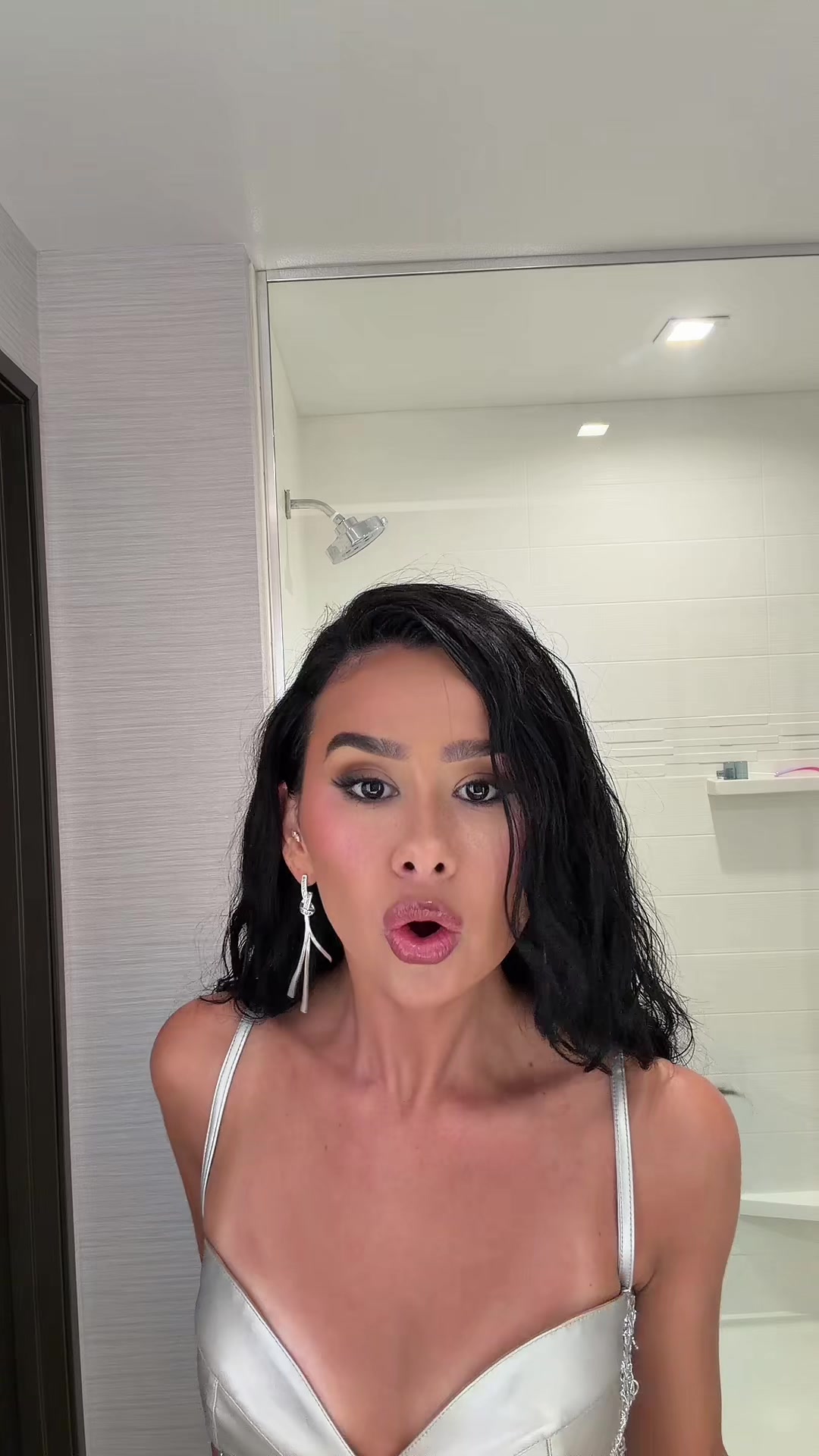 @Hayley Dinaé