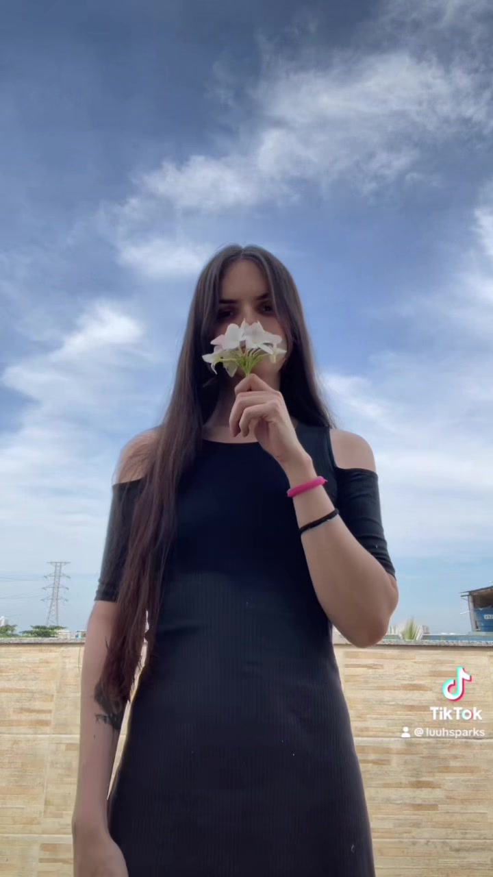 @Alice ✨🧲