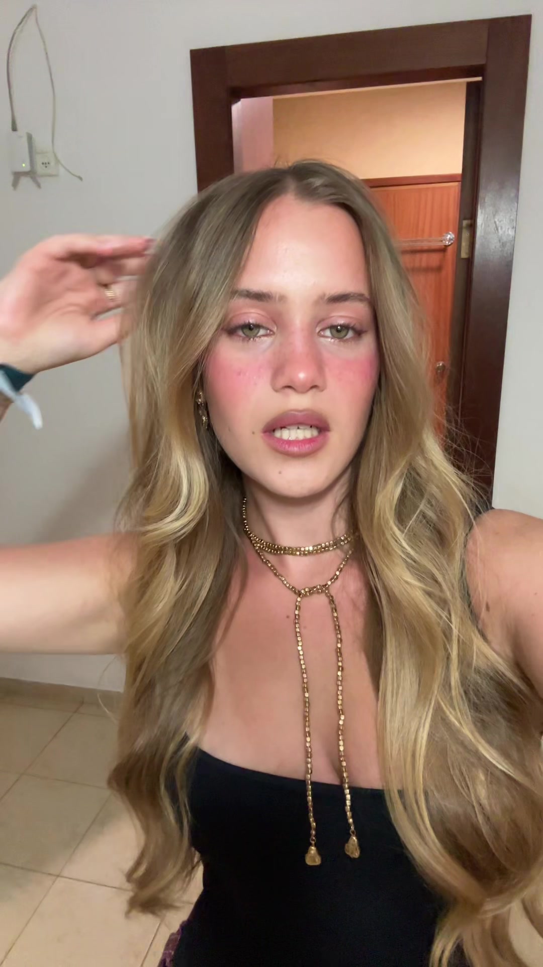 @anna..1000