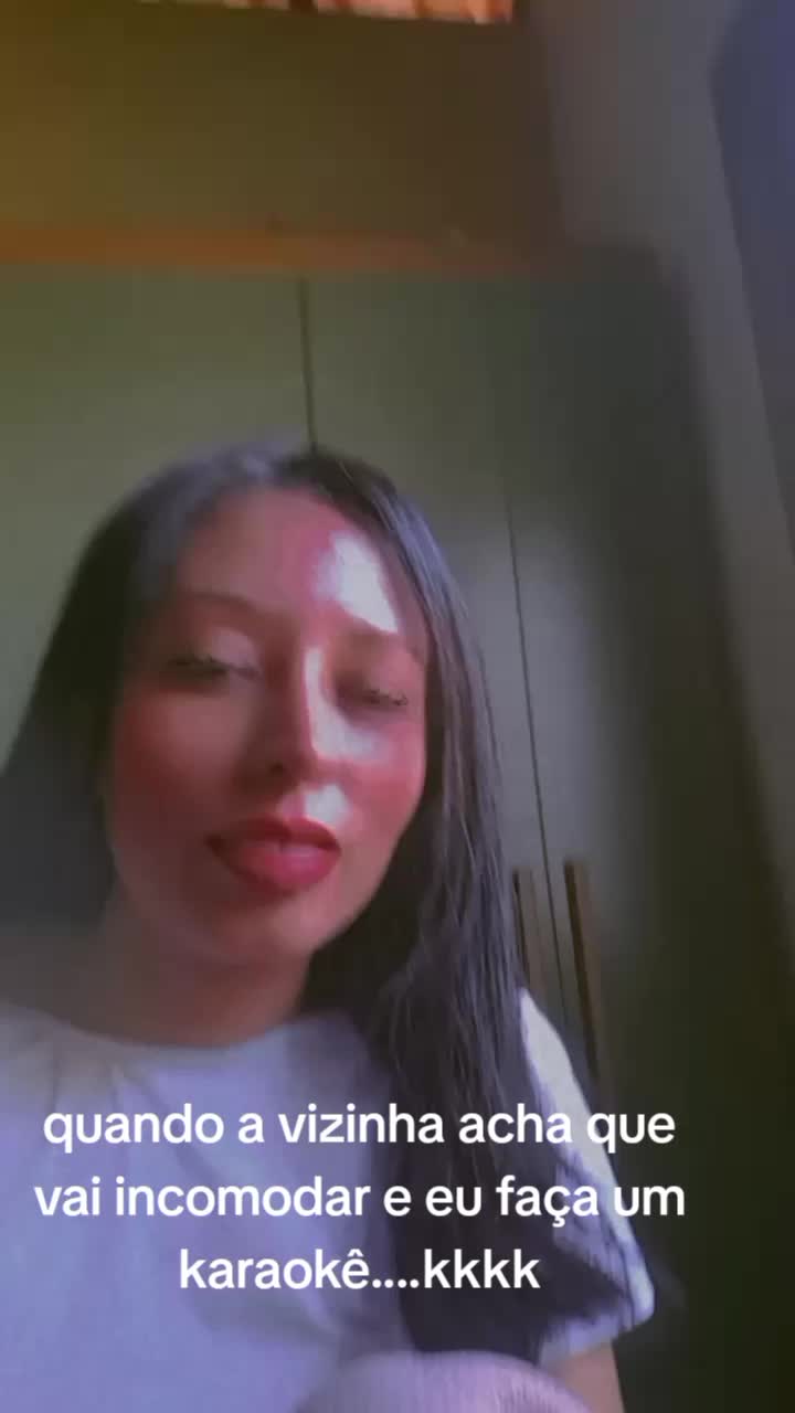 @lucia415