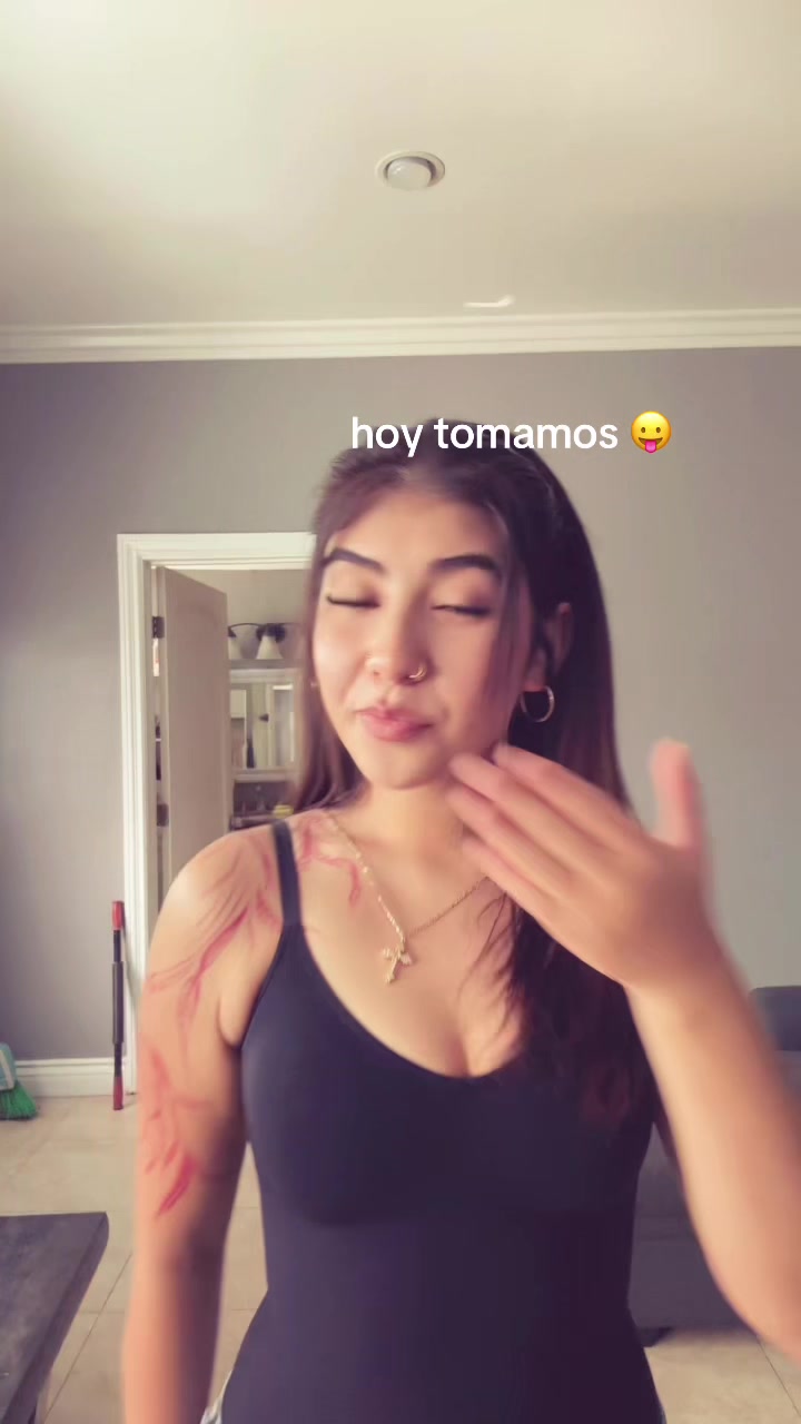 @✿