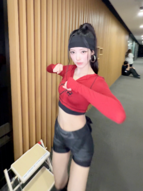 @MEOVV