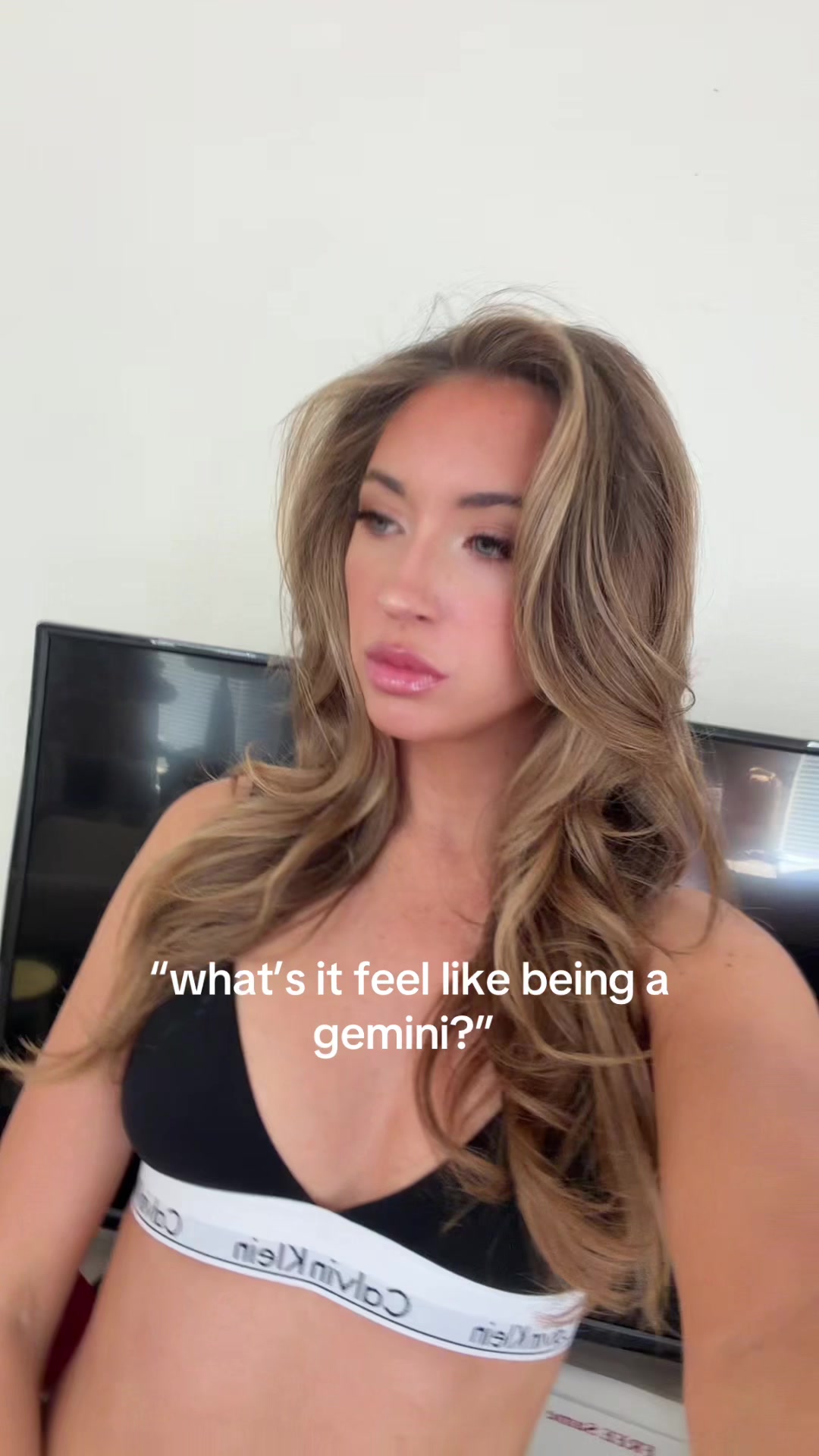 @em ๐
