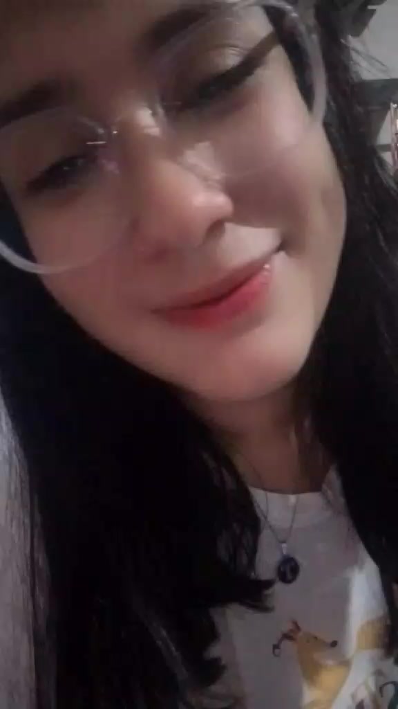 @🤓