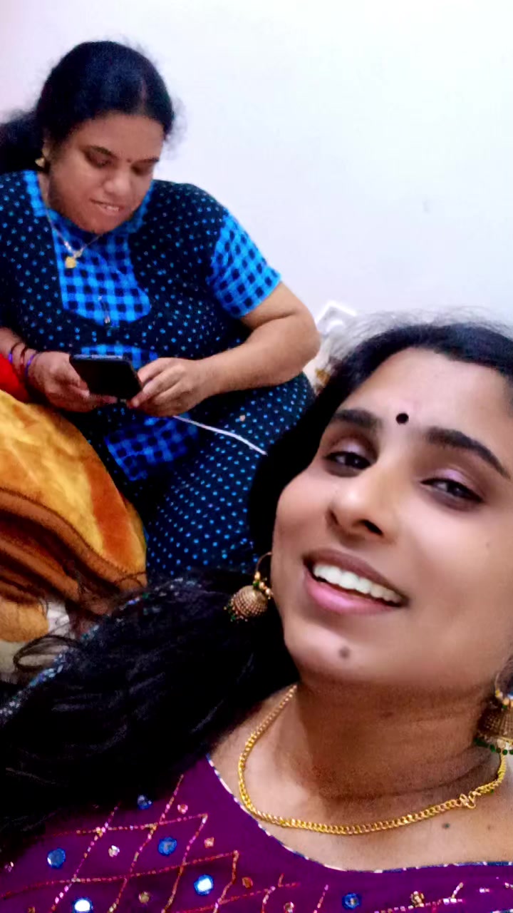 @priya ponus❤️