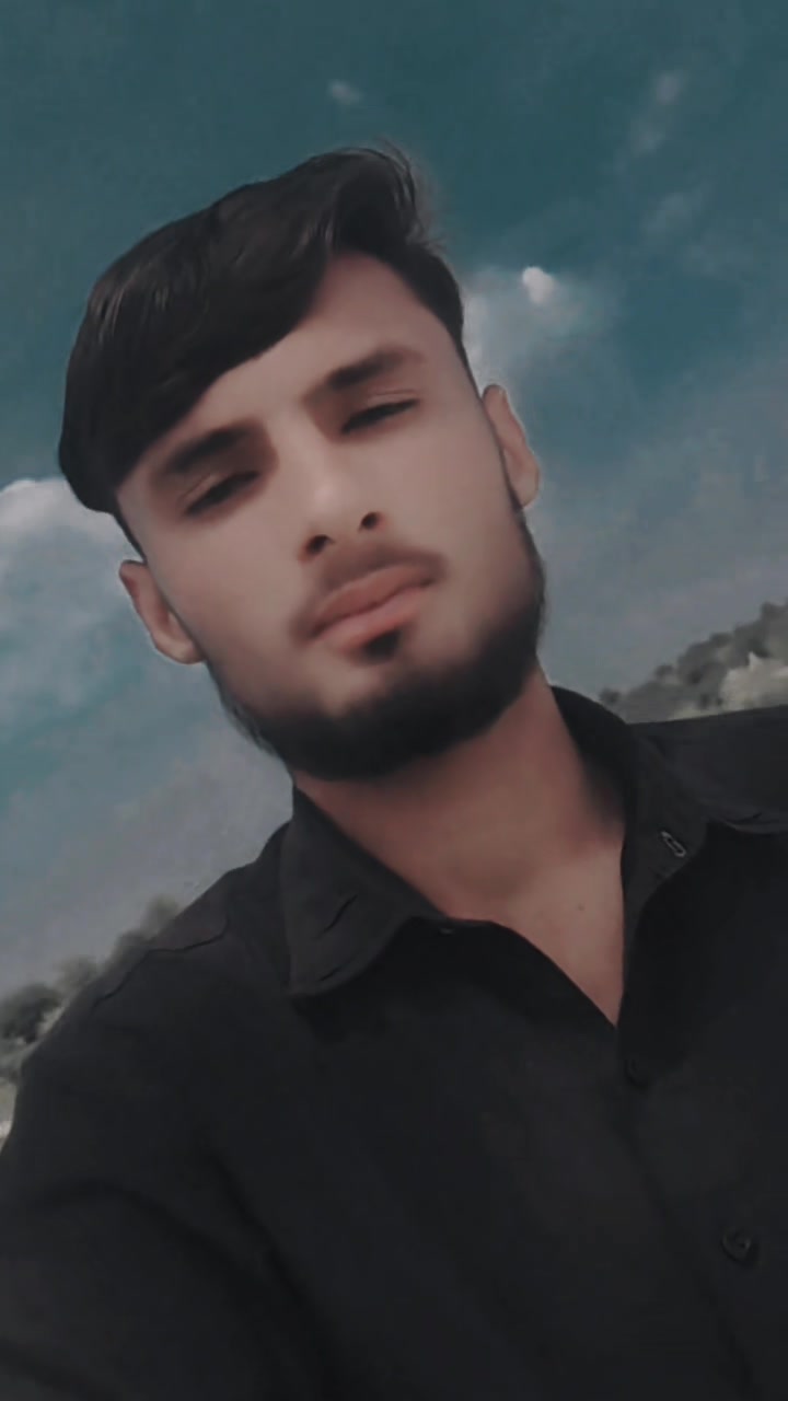 @M&acirc;لK.Gujar Khan .الہ 👑