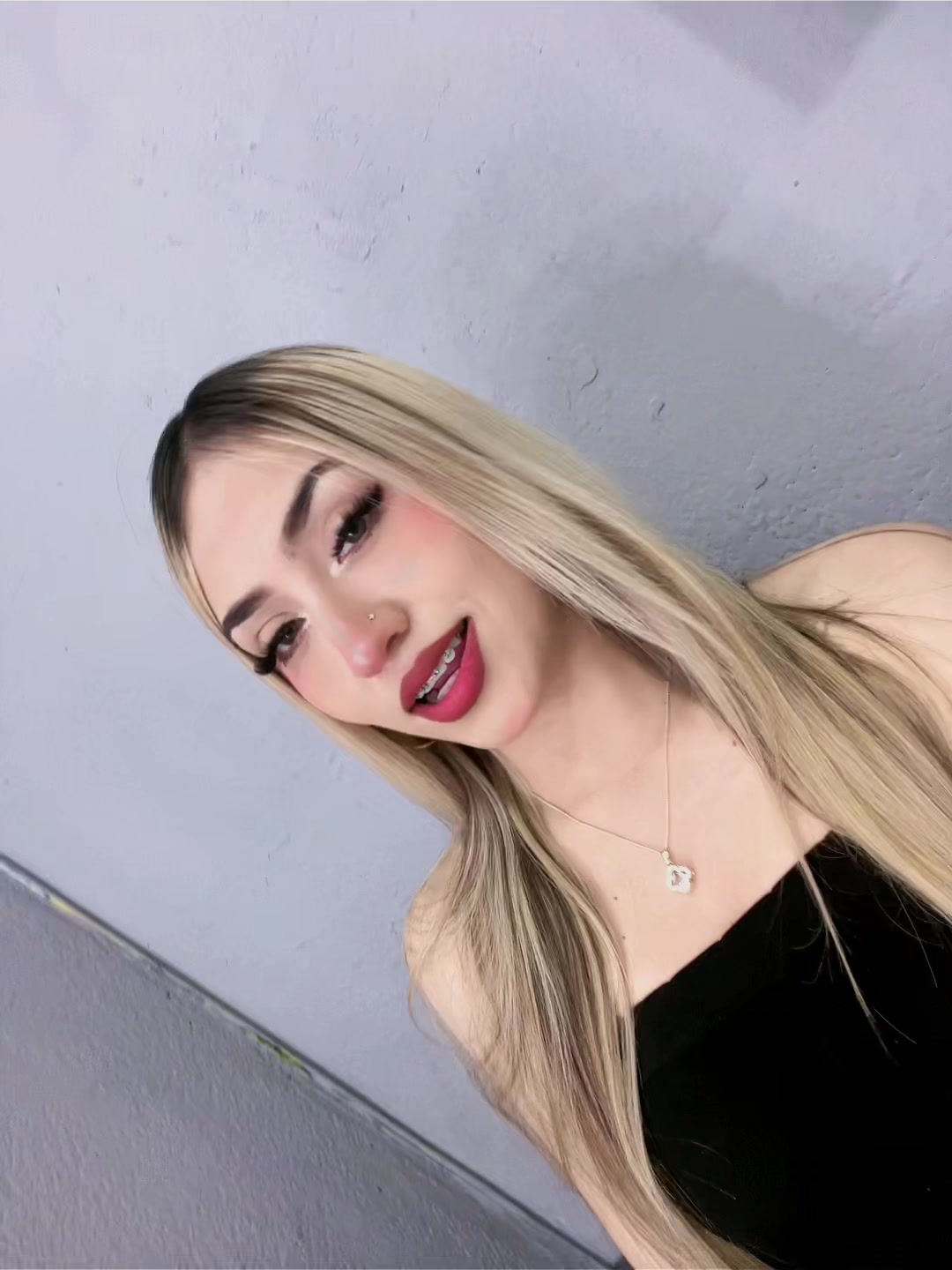 @Sarahiiii$