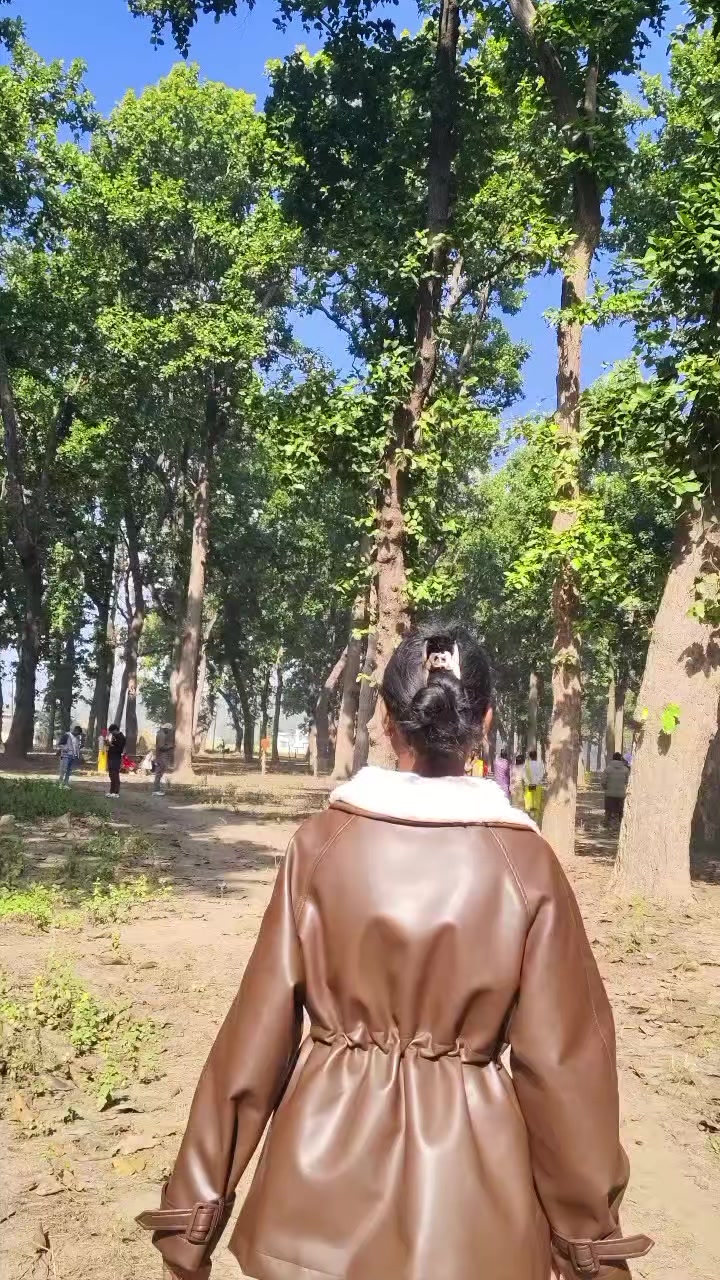@C H U N U💫🍁