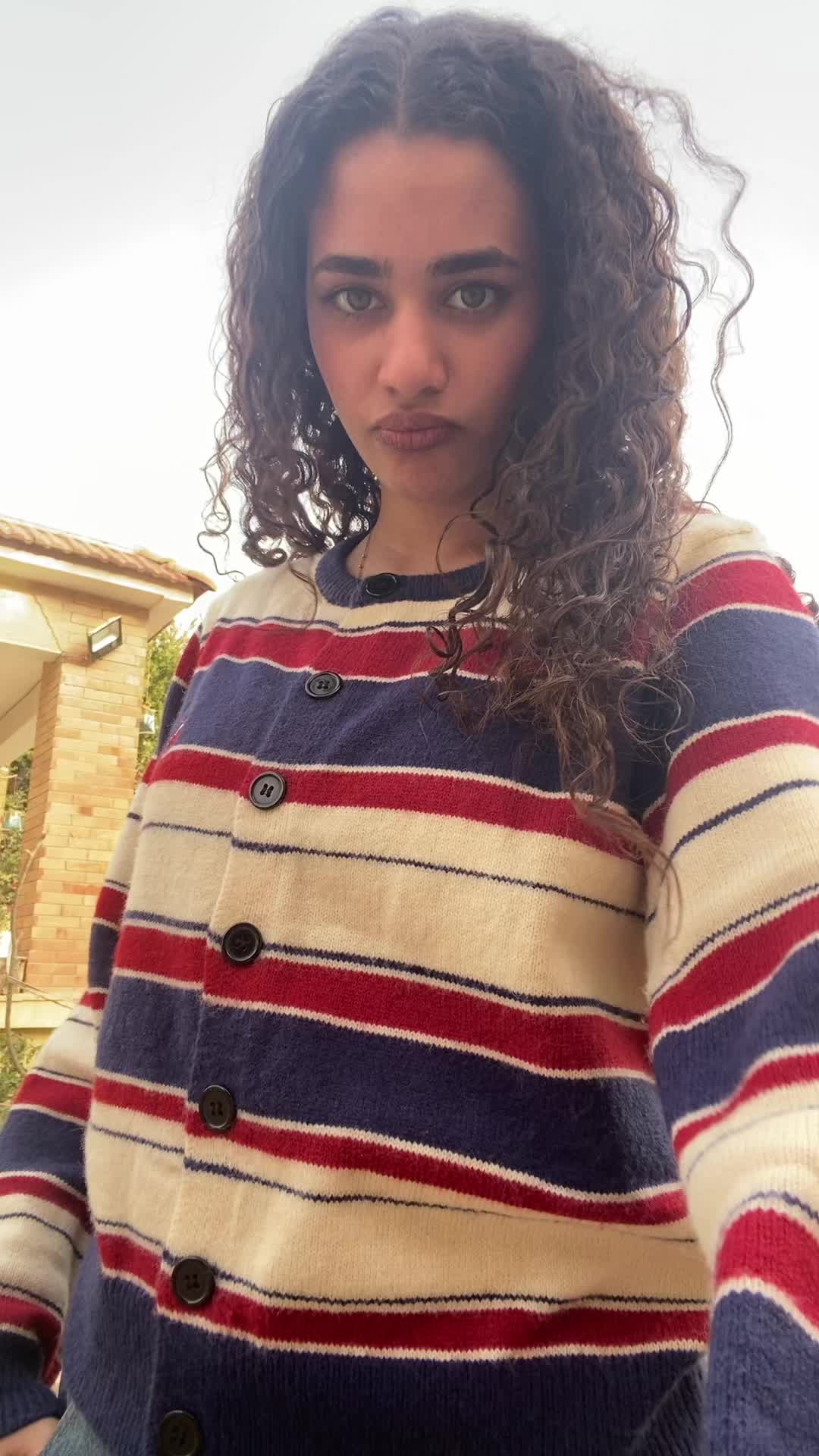 @Julie 🪽✨