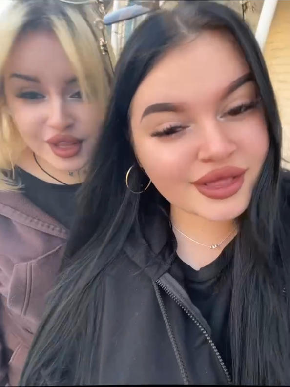 @Милая 🖤