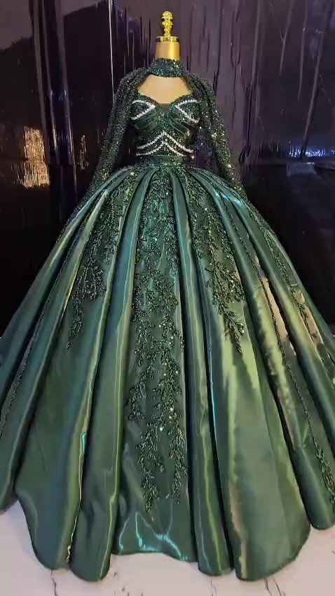 @سترة ملكة