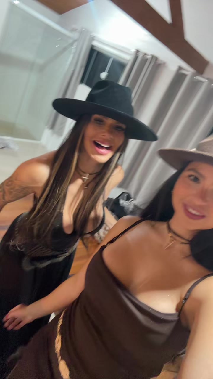 @Prisciladomi🇧🇷