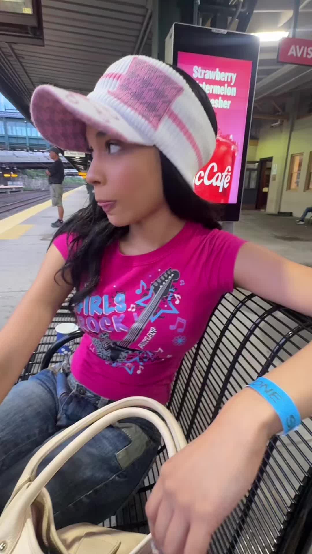 @Jadoki