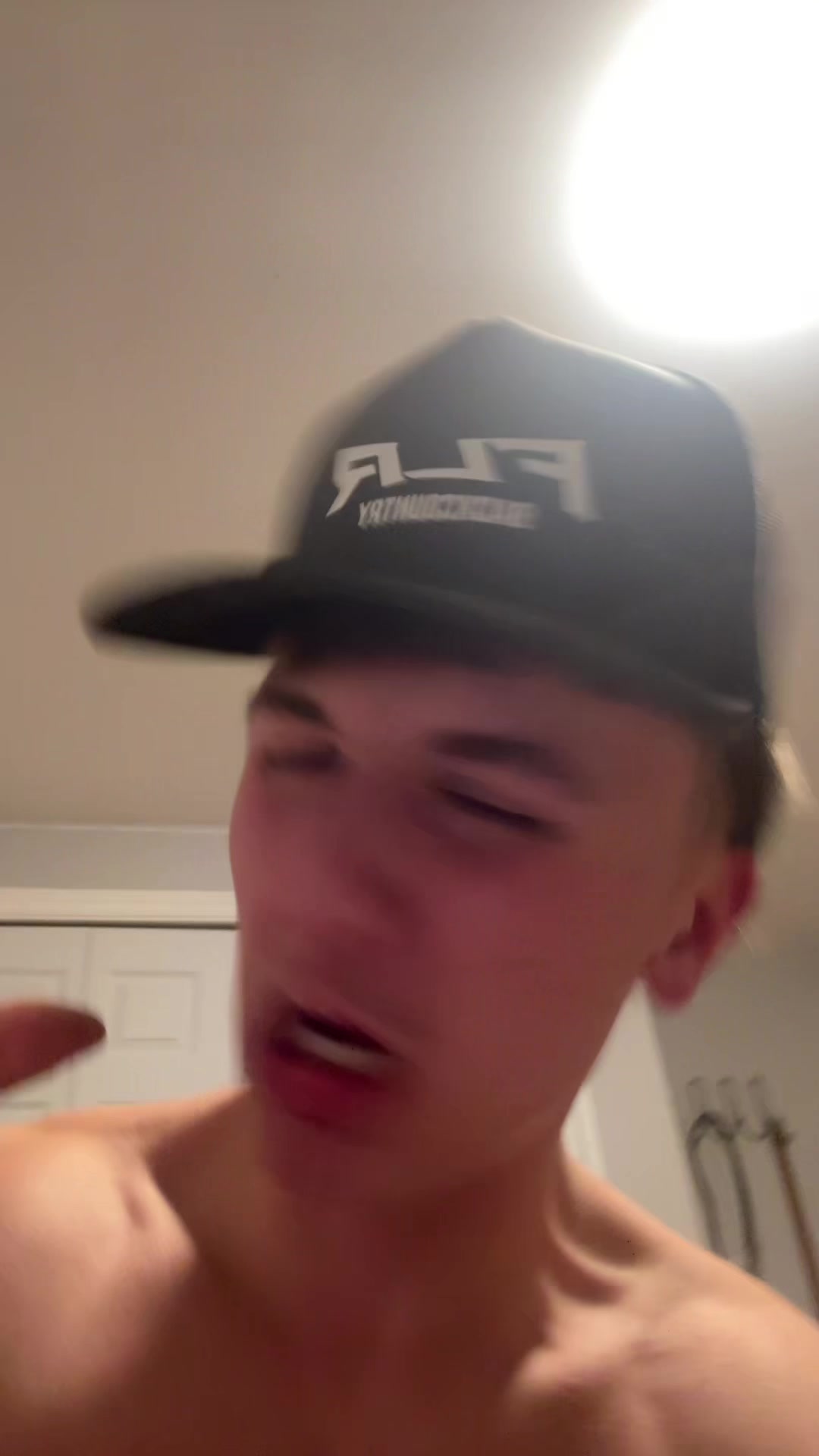 @PHILOUUU
