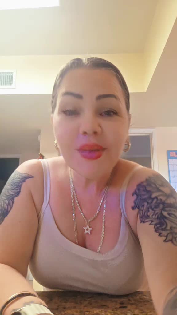 @SheilaA520