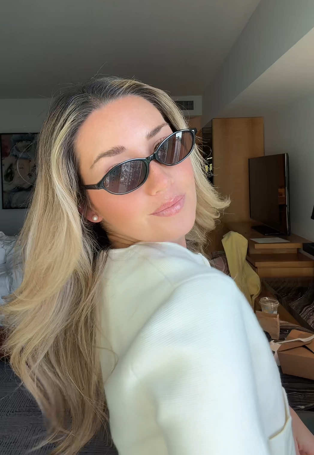 @Liv