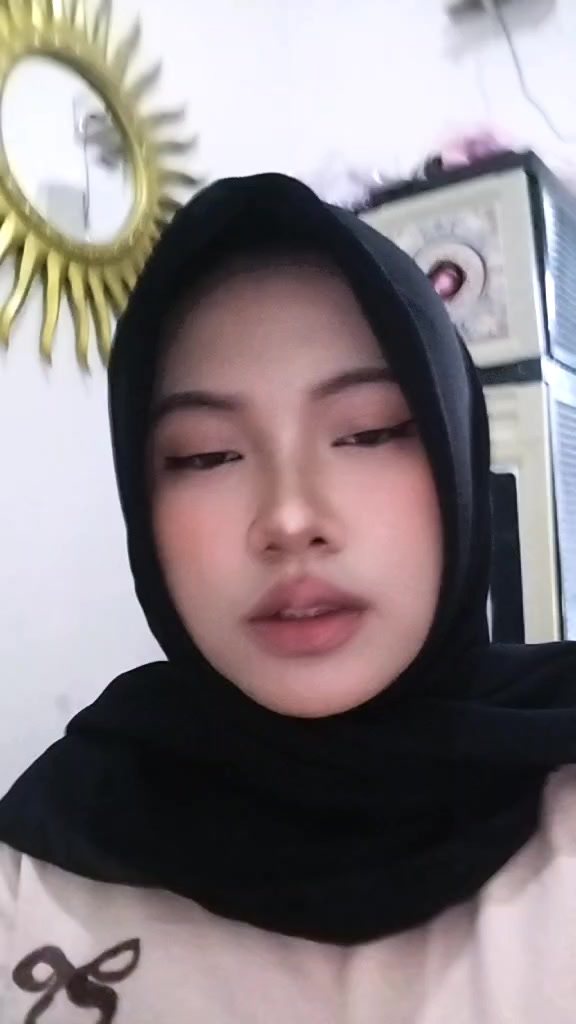 @ayri