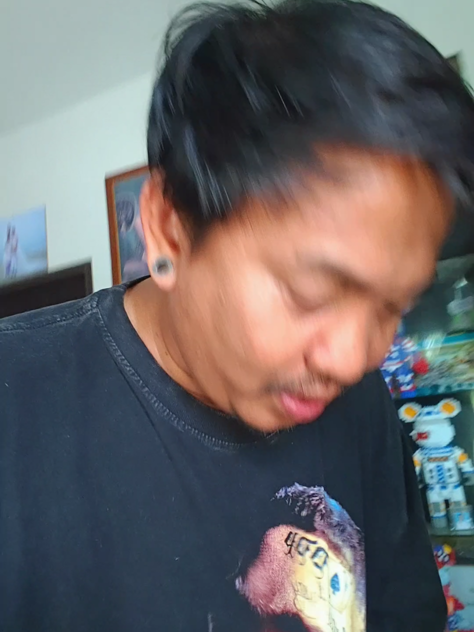 @น้อยทุ่งสงบนักเกมส์เมอร์สายกาก