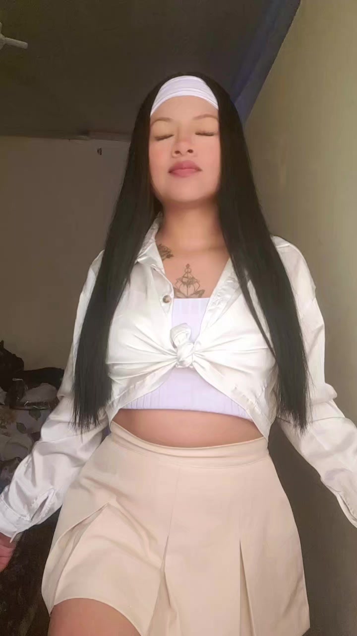@𝐸𝑙𝑒𝑛𝑎🎀✍️