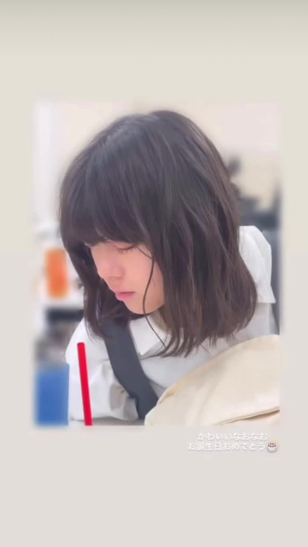 @何坂46 (Nanizaka46)