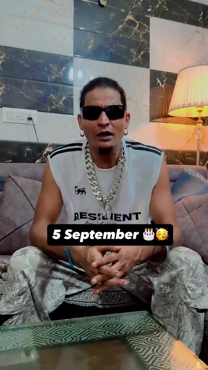 @Bollywood star🇧🇭