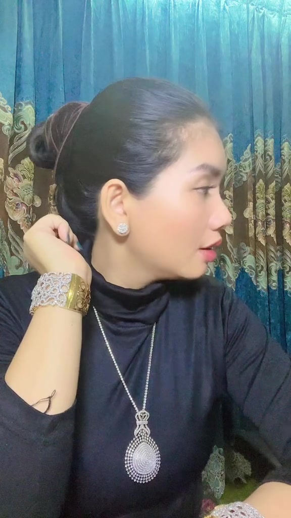@AthinkO394