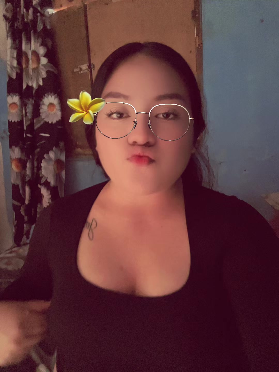 @ABY🌬️