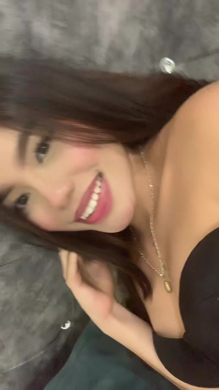 @Nicolle Valeria