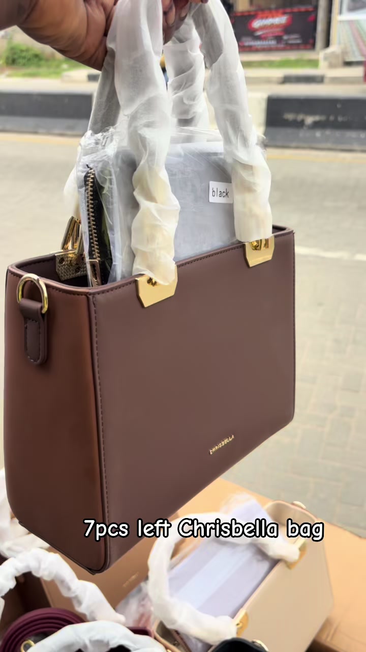 @ERIN BAG SELLER IN AKOKA LAGOS